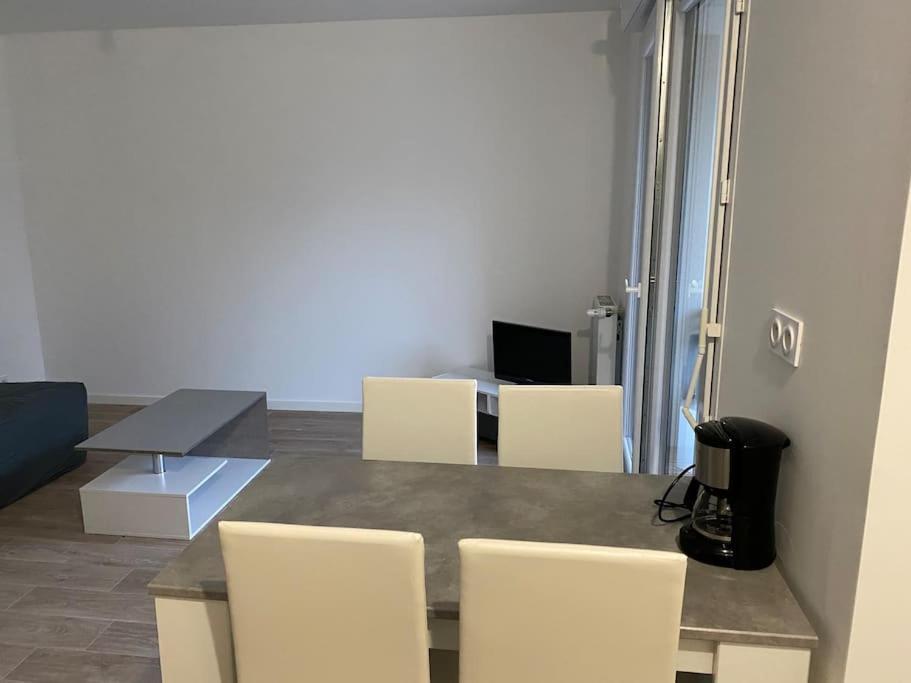 Appartement Aux Portes De Vannes Séné Exteriér fotografie